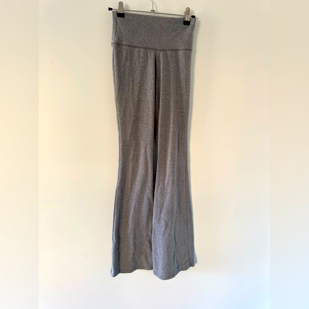 Grey leggings